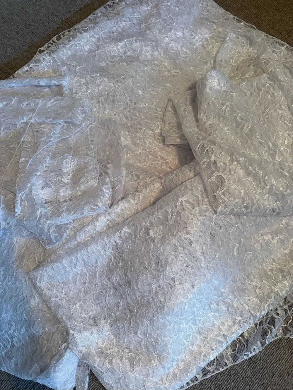 White Lace Overlay Tablecloth - Elegant Floral Lace Dining Linen